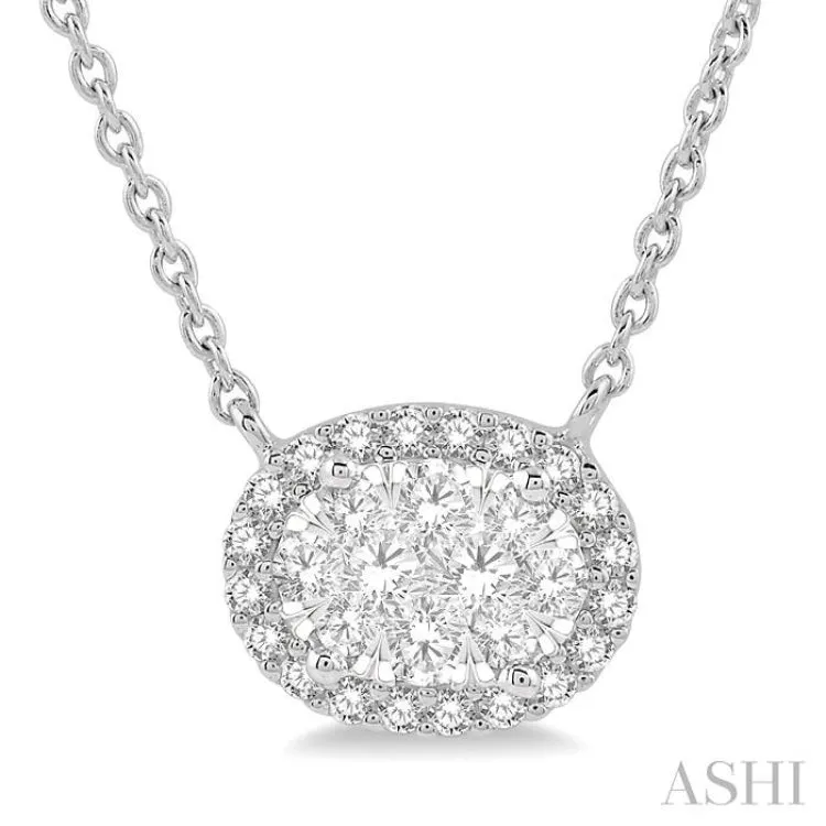 1 Ctw Oval Shape Round Cut Diamond Lovebright Pendant With Chain in 14K White Gold