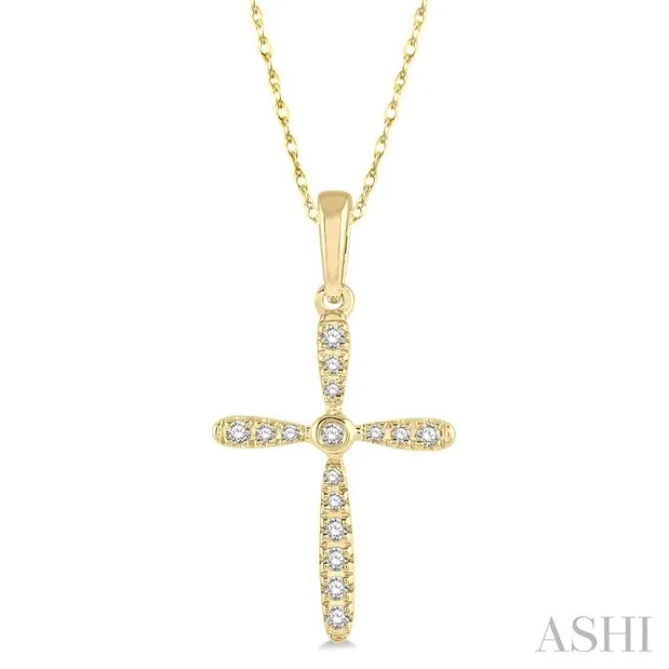 1/10 Ctw Cross Charm Round Cut Diamond Petite Pendant in 10K Yellow Gold