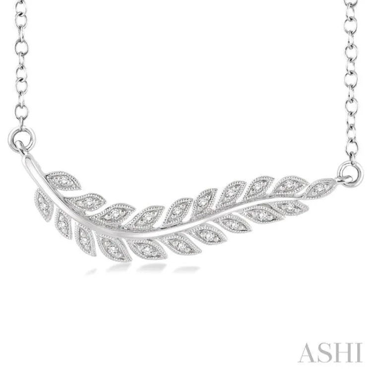 1/10 ctw Round Cut Diamond Leaf Pendant in Sterling Silver with Chain