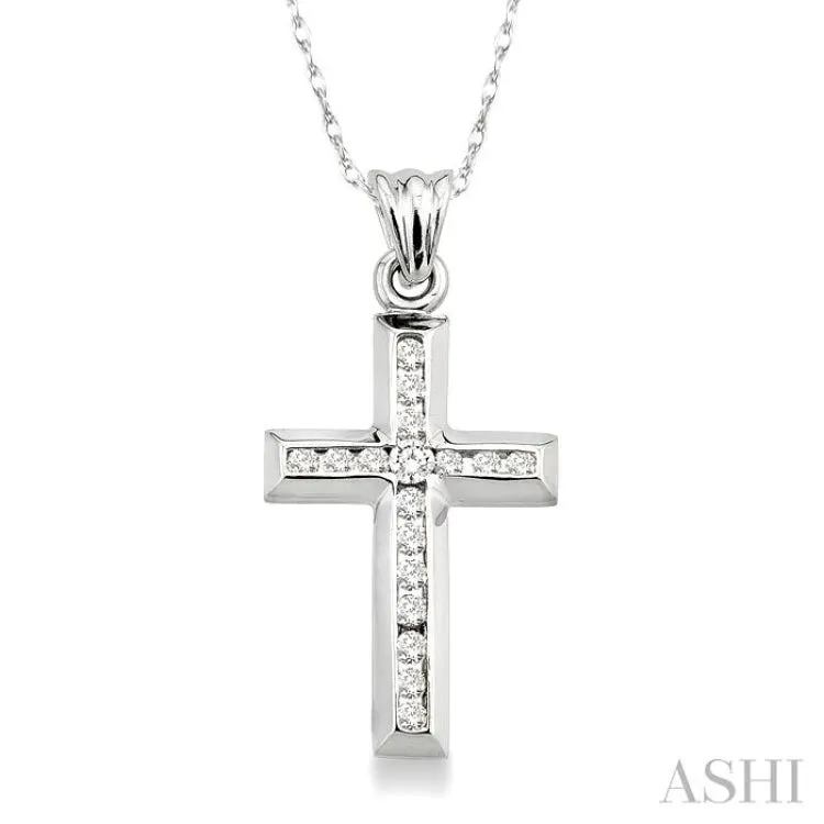 1/4 ctw Round Cut Diamond Cross Pendant in 10K White Gold with Chain