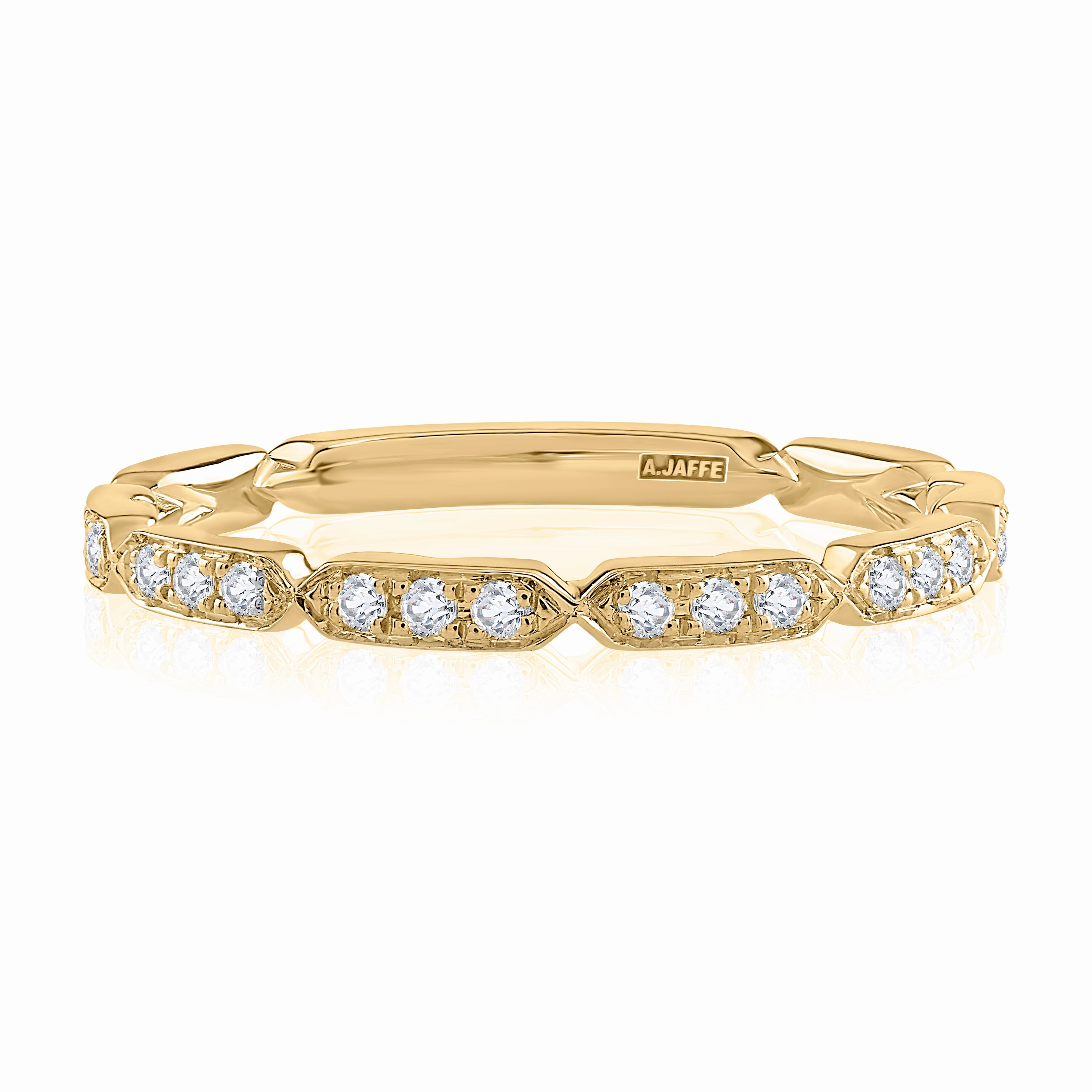 14KT YELLOW GOLD DIAMOND BAND.14CT