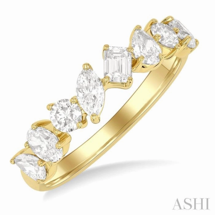 1 1/10 Ctw Mixed Shape Diamond Fashion Ring in 14K Yellow Gold