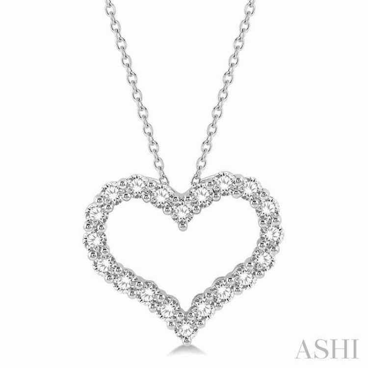 1 1/2 ctw Heart Shape Round Cut Diamond Pendant With Chain in 14K White Gold