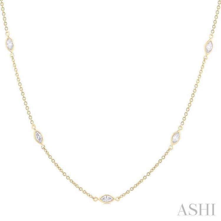 1 1/2 ctw Marquise Cut Diamond Fashion Necklace in 14K Yellow Gold