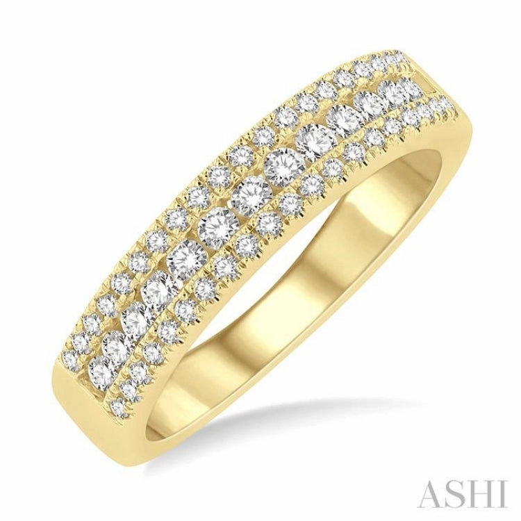 1/2 ctw Channel Round Cut Diamond Wedding Band in 14K Yellow Gold