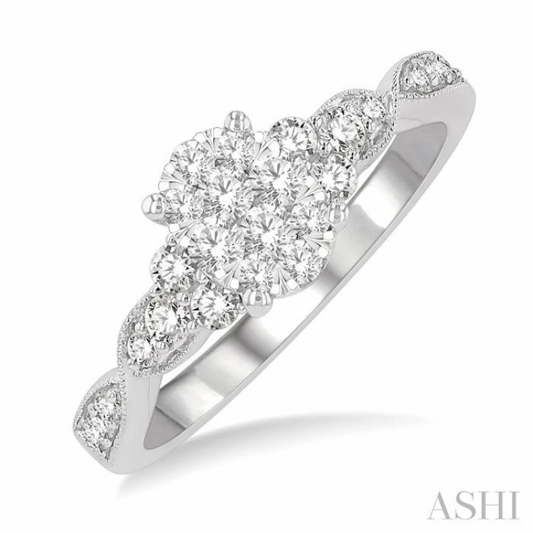 1/2 ctw Oval Shape Center Criss-Cross Carved Shank Lovebright Round Cut Diamond Engagement Ring in 14K White Gold