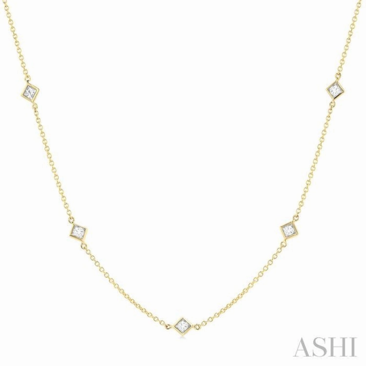 1/2 ctw Princess Cut Diamond Fashion Necklace in 14K Yellow Gold