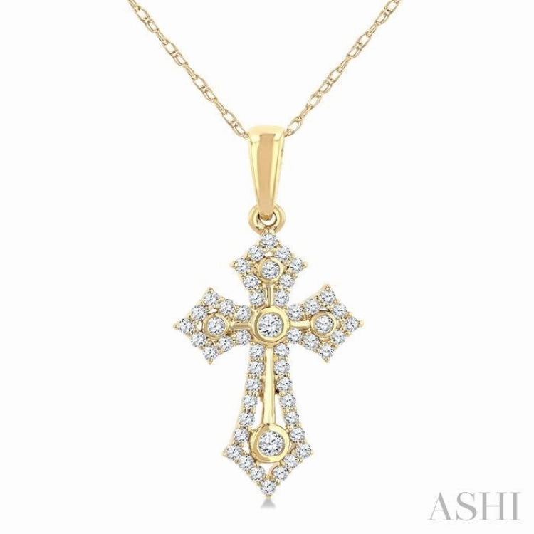 1/4 Ctw Round Cut Diamond Cross Motif Fashion Pendant With Chain in 10K Yellow Gold