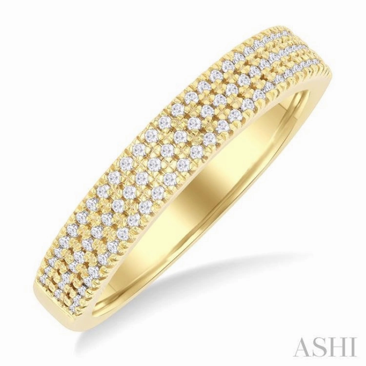 1/4 Ctw Triple Row Pave Set Round Cut Diamond Fashion Band in 14K Yellow Gold
