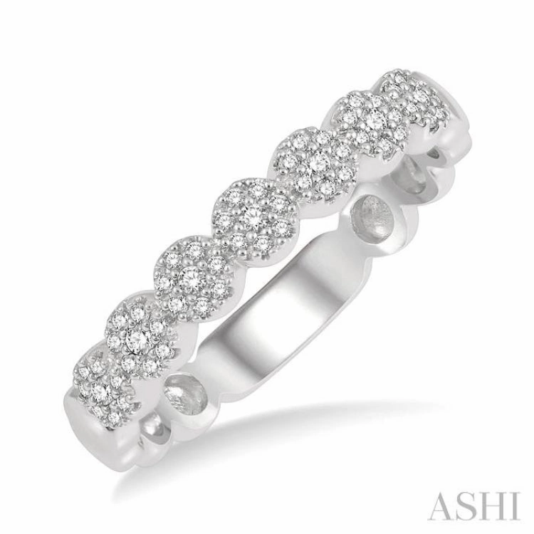 1/5 ctw Circular Mount Floral Round Cut Diamond Stack Band in 14K White Gold