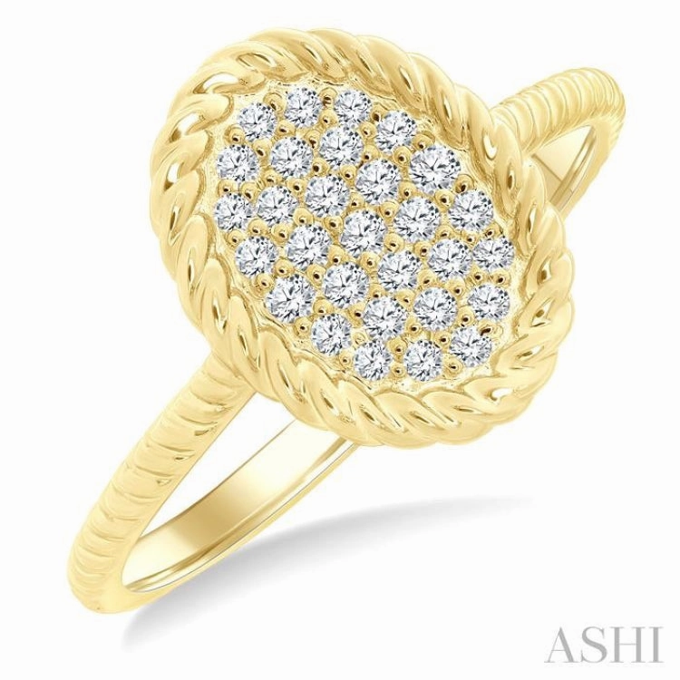 1/5 Ctw Oval Shape Rope Accent Round Cut Diamond Fashion Ring in 10K Yellow Gold