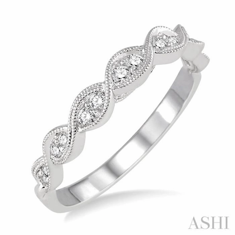 1/5 ctw Round Diamond Wedding Band in 14K White Gold