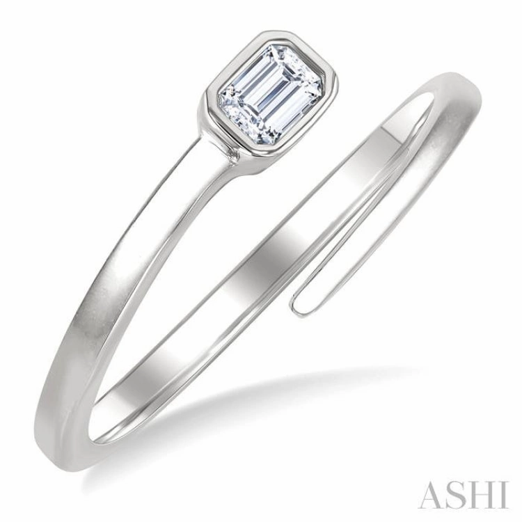 1/6 Ctw Bypass Bezel Set Octagon Cut Diamond Open Fashion Ring in 14K White Gold
