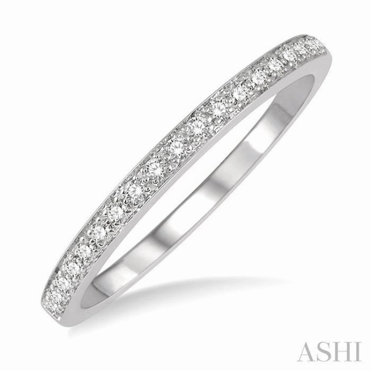 1/6 ctw Diamond Band in 14K White Gold