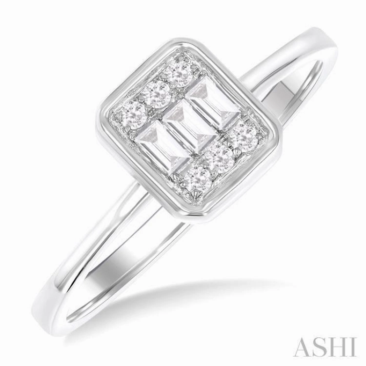 1/6 Ctw Petite Bezel Set Emerald Shape Fusion Baguette and Round Cut Diamond Fashion Ring in 10K White Gold