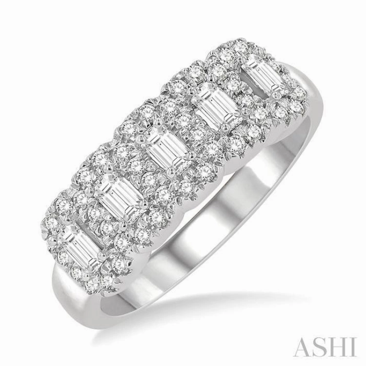 1 Ctw Emerald Shape 5 Stone Emerald & Round Cut Diamond Halo Wedding Band in 14K White Gold