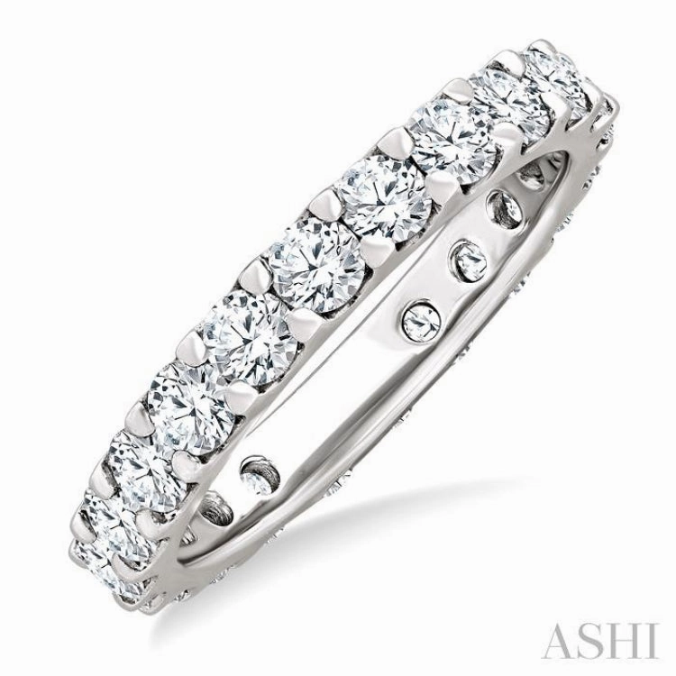 2.00 Ctw Round Cut Diamond Eternity Wedding Band in 14K White Gold