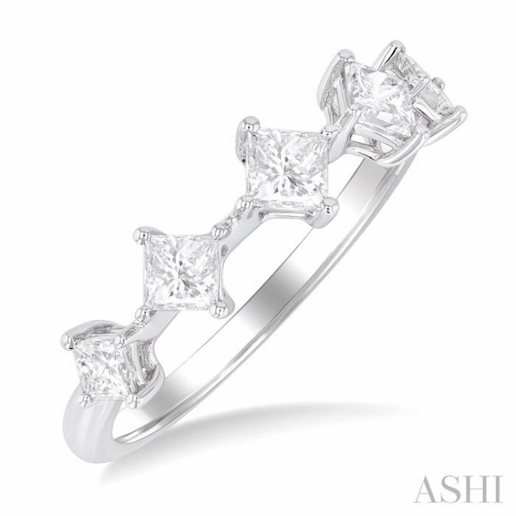 3/4 Ctw Half Eternity 5-Stone Princess Cut Diamond Fashion Band in 14K White Gold