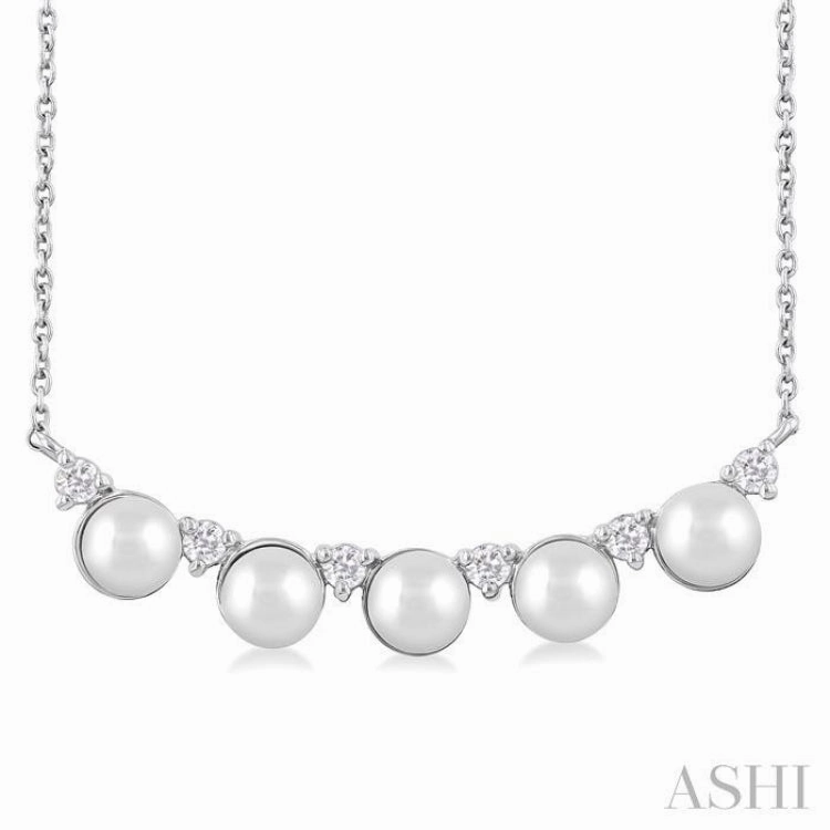 4.5 MM Round Shape Cultured Pearl and 1/6 Ctw Smile Round Cut Diamond Necklace in 10K White Gold