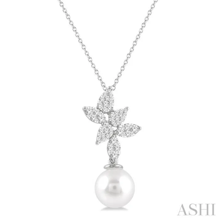 9 MM Cultured Pearl and 1/2 ctw Lovebright Round Cut Diamond Fashion Pendant With Chain in 14K White Gold