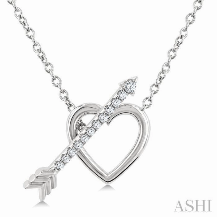 .12CTRDDM HEART TOGGLE NK WG 10K-G*