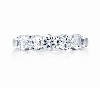 A.JAFFE CLASSICS CLASSIC FIVE STONE SHARED PRONG BAND 0.5
