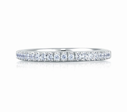 A.JAFFE CLASSICS DELICATE PAV SET SIGNATURE BAND 0.26