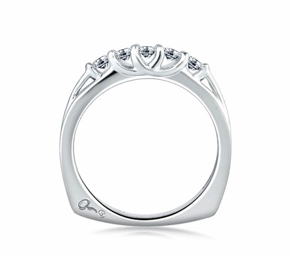 A.JAFFE CLASSICS SIGNATURE FIVE STONE TRELLIS BAND 0.35
