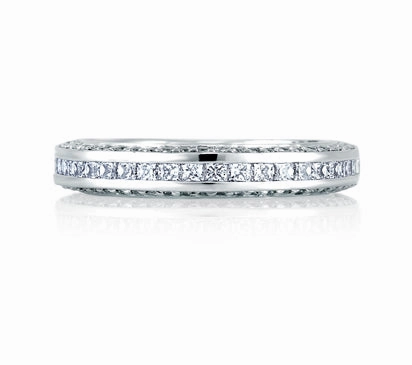 A.JAFFE METROPOLITAN PRINCESS CHANNEL BAND WITH DIAMOND ENCRUSTED PROFILE 0.81