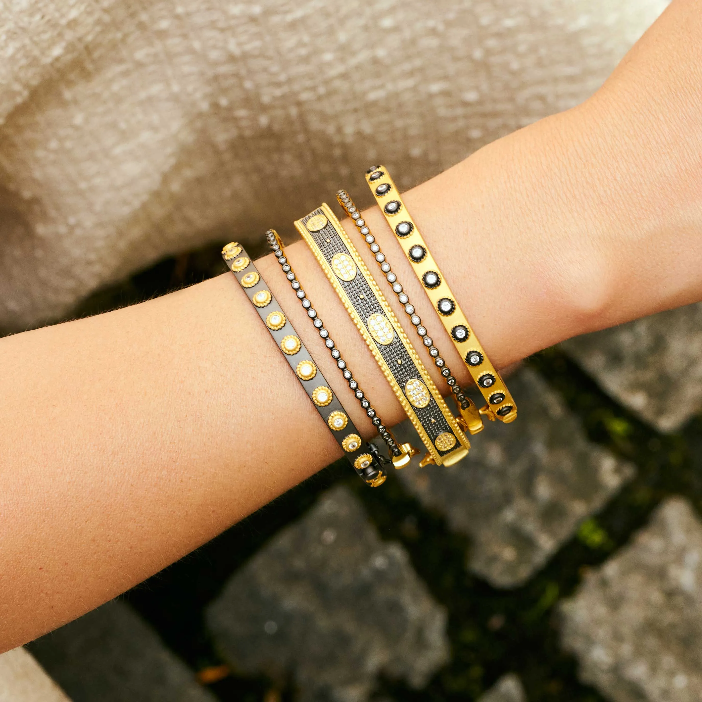 Signature Bezel Pav Hinge Bangle