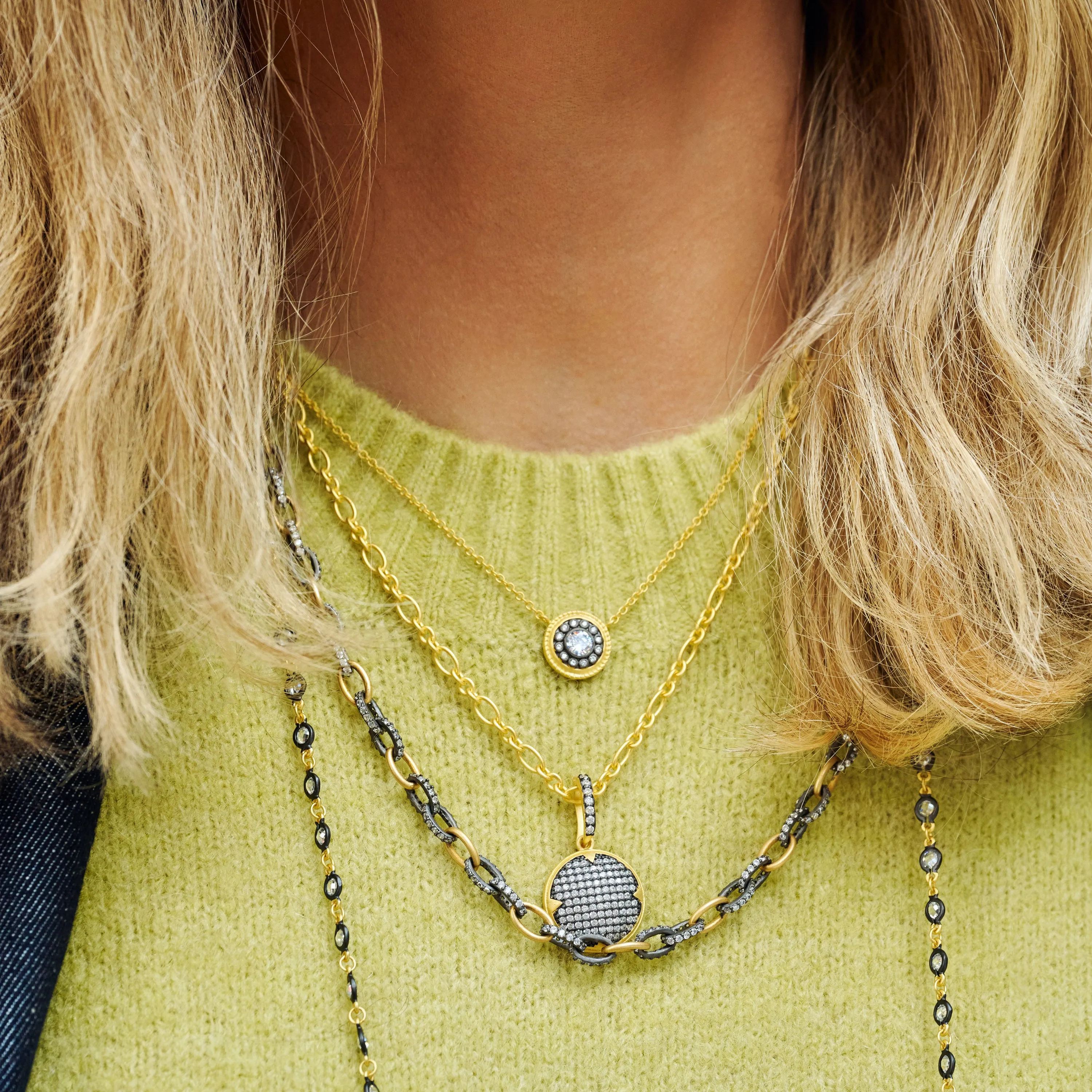 Signature Times Square Pav Short Pendant Necklace