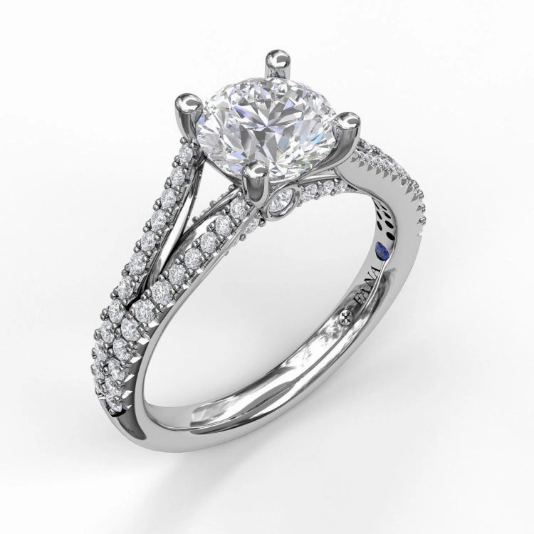 Solitaire With Pave Band
