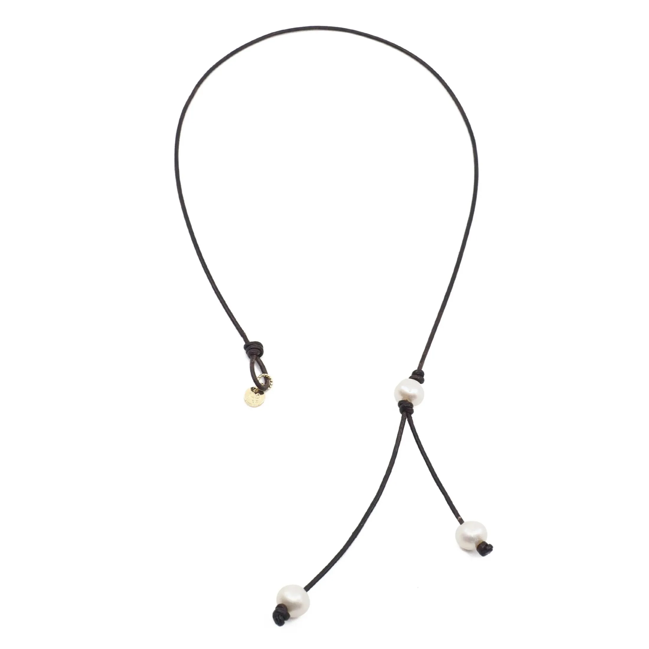 The Victoria Necklace in Pearl and Leather